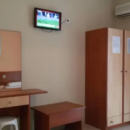 Avra Rent Aparthotel *